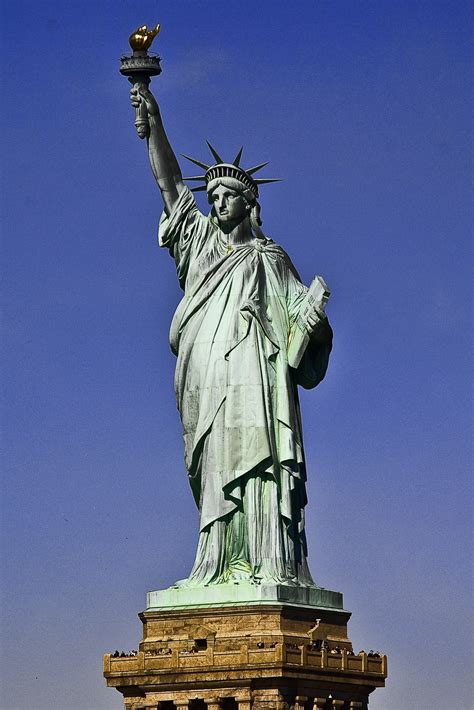 Statue of Liberty .
